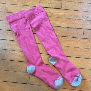 Wellow women’s compression socks